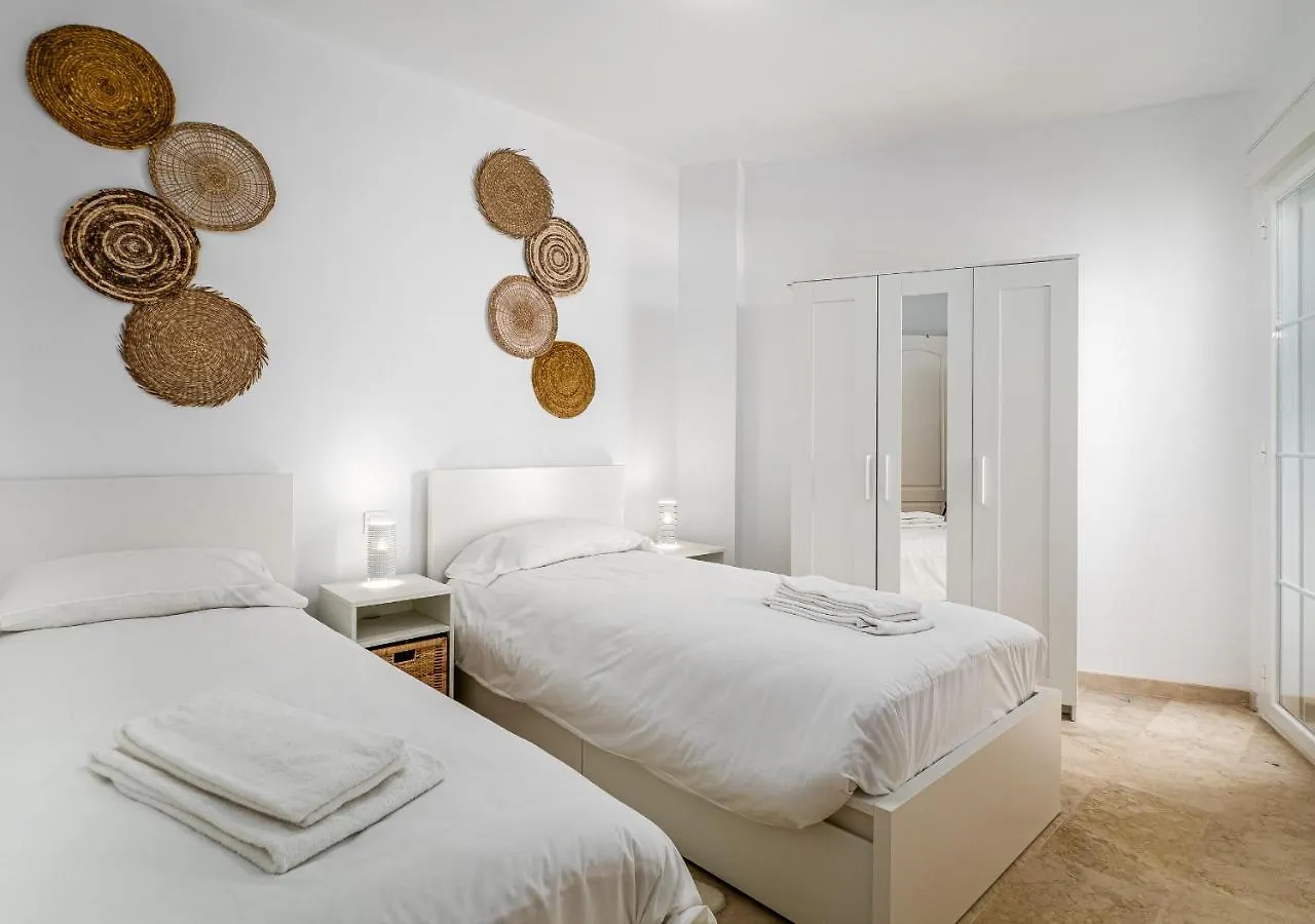 Small Oasis 2366 Sea View Manilva Apartment